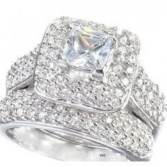 925 Sterling Silver Halo Princess Cut Cubic Zirconia Ring Set