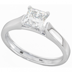 925 Sterling Silver Ladies Princess Cut Solitaire Ring